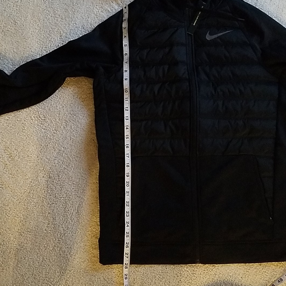 Last one.. Nike Therma full-zip training hoodie - Picture 7 of 9